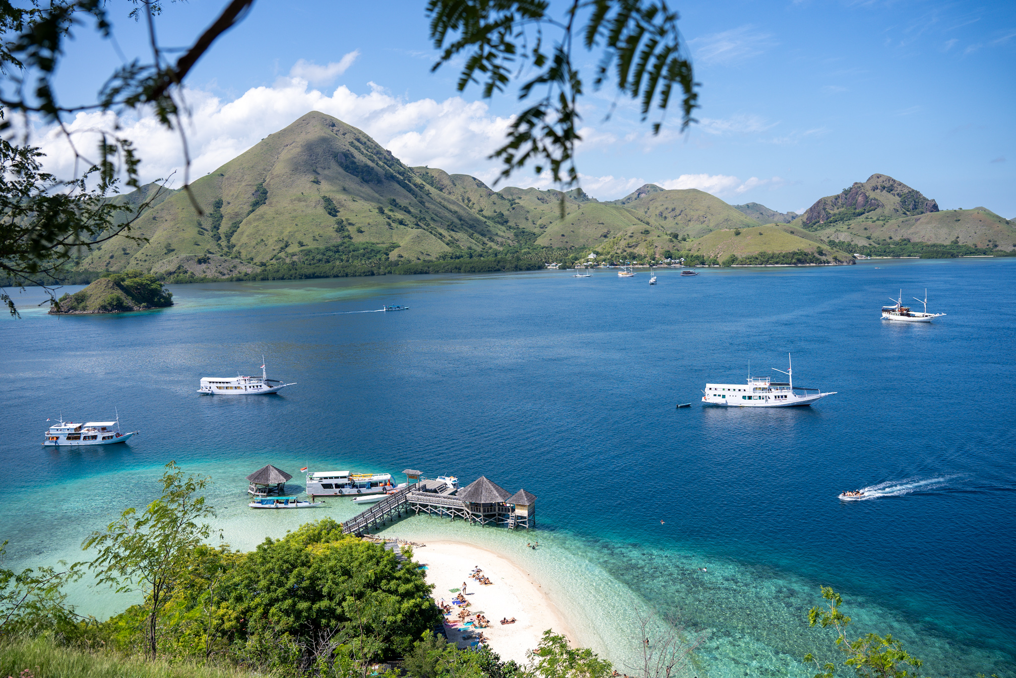 Komodo NP - Kelor Island