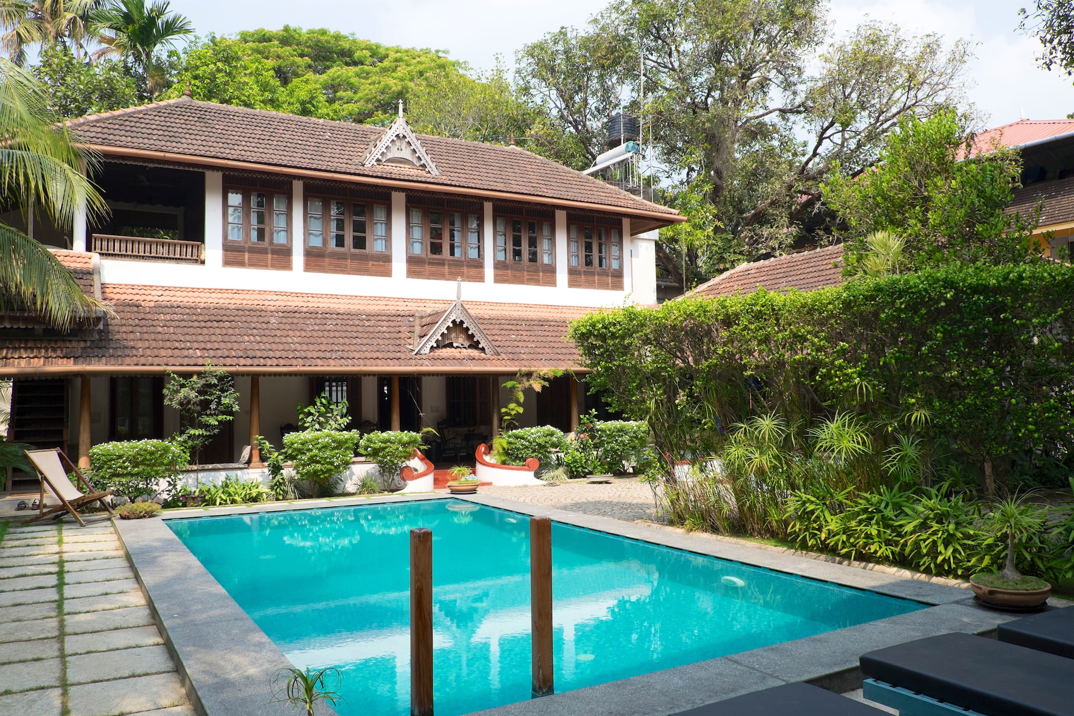 pool-secret-garden-hotel-kochi-kerala-india