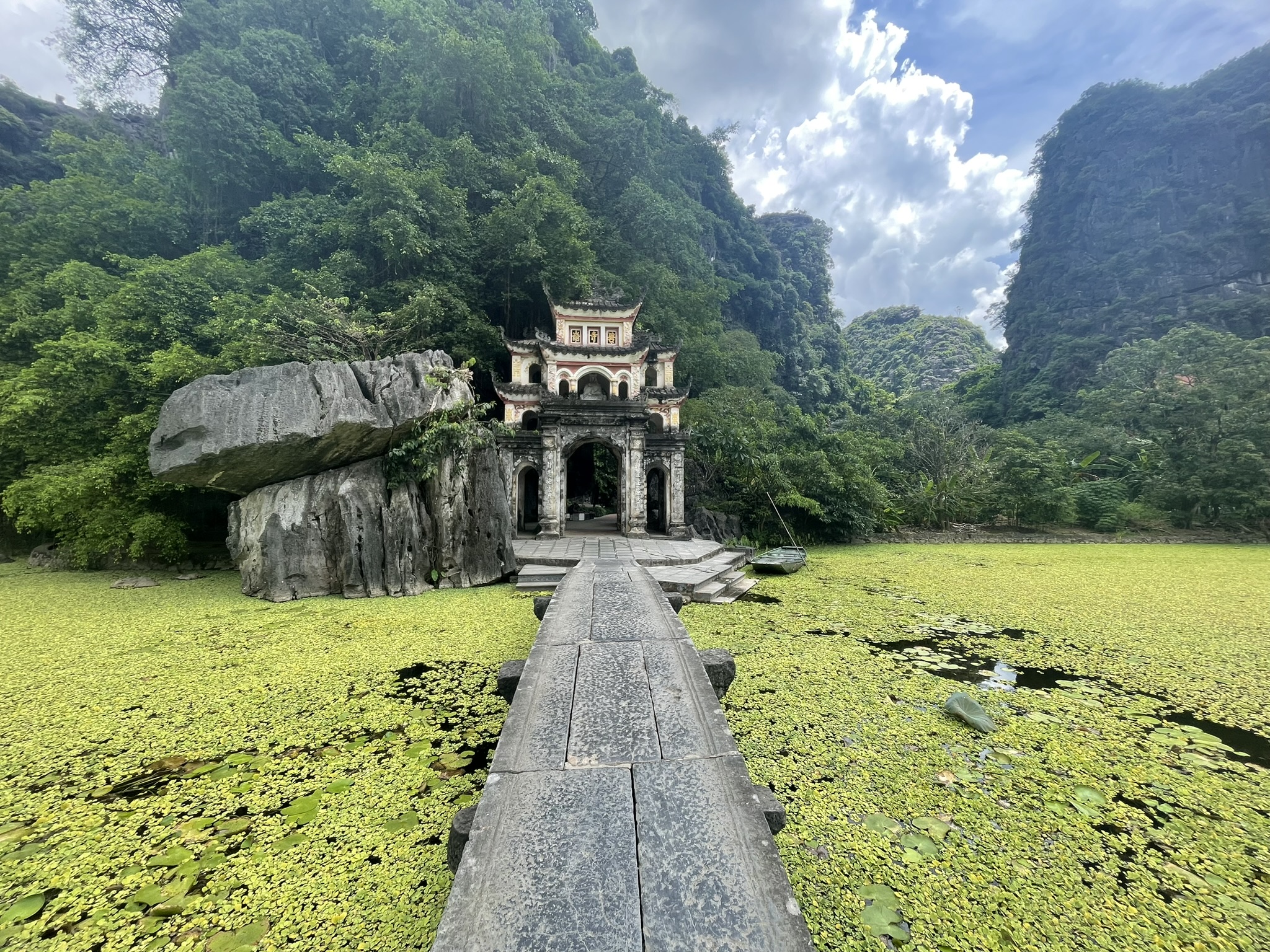 Bich Dong Pagoda